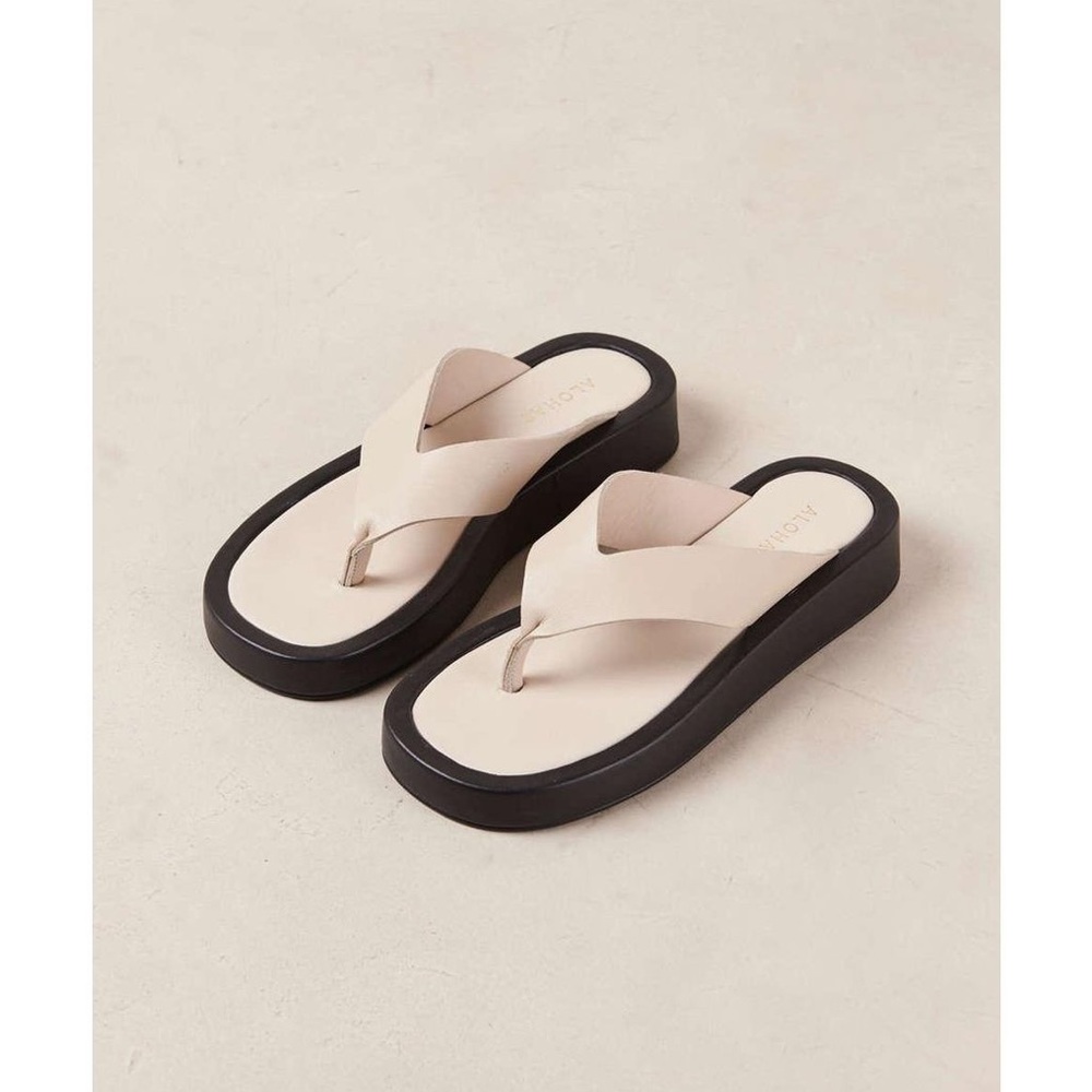 Aloha Overcast Sandals Sz 36